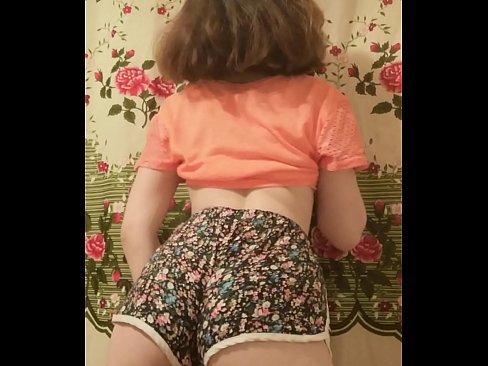 ❤️ Секси млада мадама сваля шортите си пред камерата. ️❌ Ебане видео в bg.basseyn-vsem.ru ❤